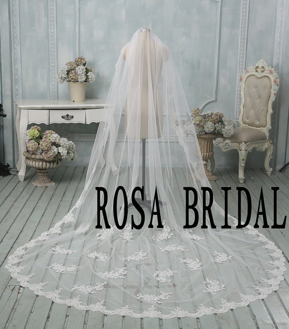 زفاف - Lace edge Bridal veil cathedral, Long wedding veil, Lace edge long wedding veil, Wedding bridal veil, 1T bridal veil with comb White / Ivory