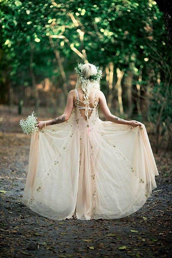 Wedding - 22 Effortlessly Beautiful Boho Wedding Dresses