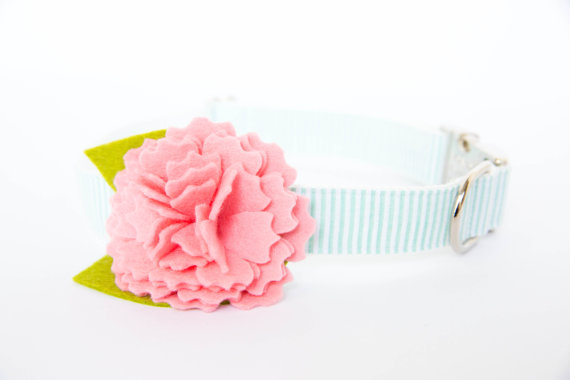 Свадьба - Seersucker Flower Dog Collar - Pink Carnation on Mint Seersucker