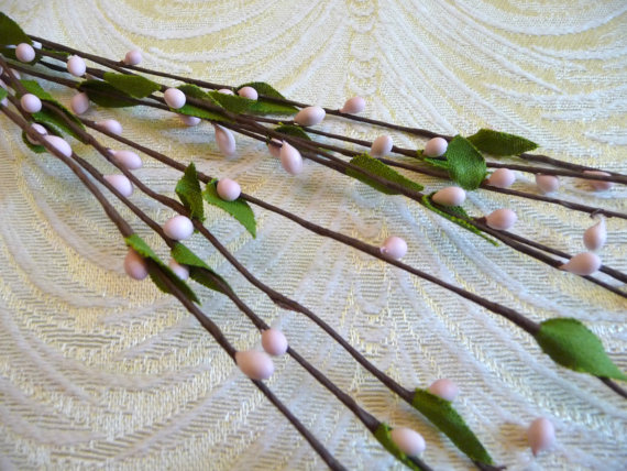 Свадьба - Blush Pink Berry Spray Millinery Twigs Peps with Leaves for Hair Crowns Crafts Bouquets Weddings Hats