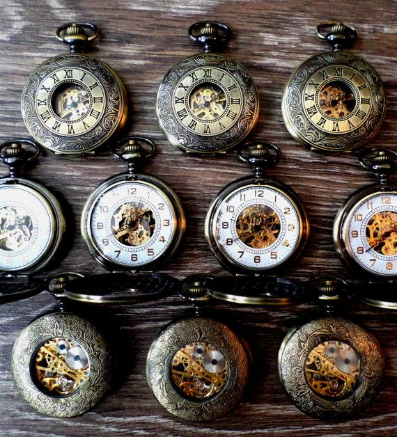 زفاف - Wedding Set of 8 Antique Bronze Mechanical Pocket Watches with White Dial and Watch Chains Groomsmen Gift Ships from Canada