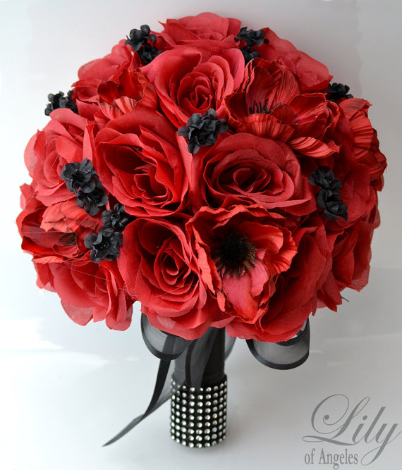 Свадьба - 17 Piece Package Wedding Bridal Bride Maid Of Honor Bridesmaid Bouquet Boutonniere Corsage Silk Flower BLACK RED "Lily of Angeles" REBK09