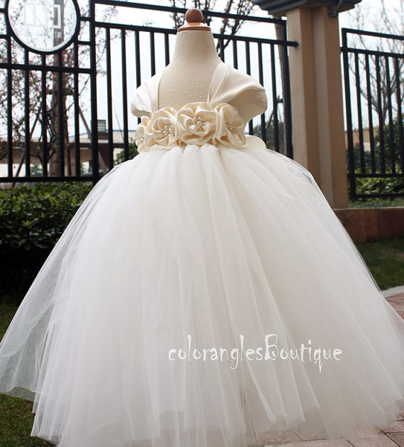 زفاف - Flower Girl Dress Antique white Ivory tutu dress baby dress toddler birthday dress wedding dress 0-8t