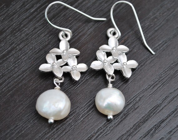 Wedding - Pearl Earrings cherry blossom Flower Silver Matte Rhodium Fres Water Pearl Bridal Jewelry Bridesmaid gift