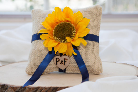 زفاف - Sunflower Ivory Burlap Ring bearer pillow with Bride and Groom Initials over 60 flowers to select from!