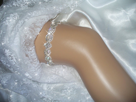 Свадьба - Custom Bridal Wedding Lingerie, Wedding Garter, Queen Size Wedding Garter Option, Rhinestone Garter, Bling Wedding Garter Belts and Sashes