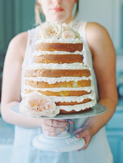 Hochzeit - A Gorgeous Cake To Make At Home