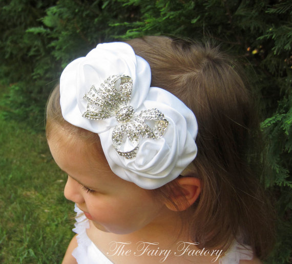 Свадьба - White Flower Headband, Satin Rosette Duo w/ Rhinestone Bow Stretchy Headband, Baptism, Christening, Wedding, Baby Child Girls Headband