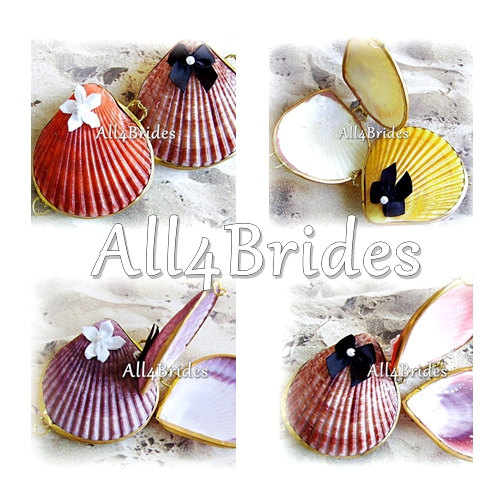 Mariage - Beach Wedding Set Of Two Scallop Seashell Ring Boxes For Bride and Groom Rings, Coral, Yellow or Purple