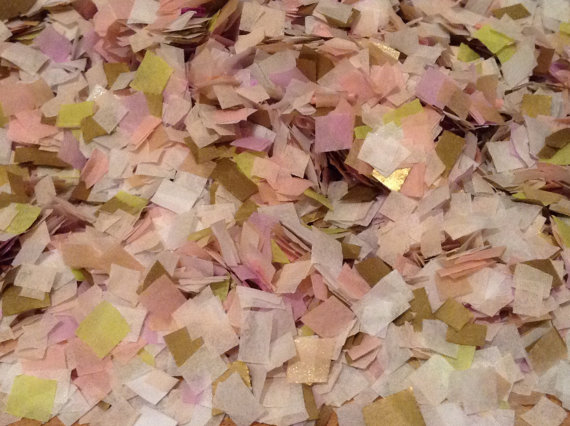 Mariage - Biodegradable Confetti / Tissue Confetti / Flower Basket Confetti / Floral Wedding / Inside My Nest