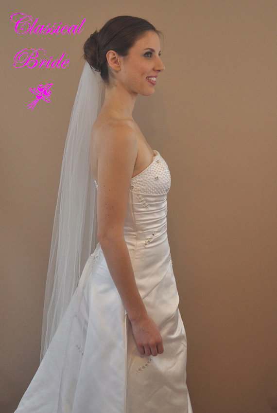 زفاف - PLAIN FINGERTIP VEIL 40 Inch 1 Tier in White, Diamond White, or Ivory Tulle, custom handmade bridal wedding veil