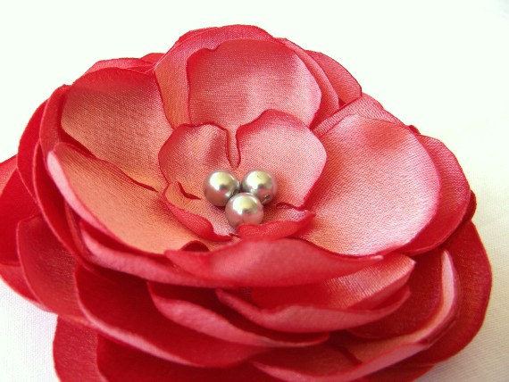 زفاف - Coral Rose Bridal Flower Hair clip, Coral Wedding Hair Accessory, Coral Fascinator, Coral Bridal Head Piece