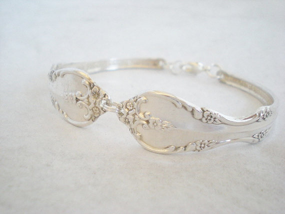 Mariage - Spoon Bracelet, Silverware Spoon Jewelry, Vintage Silverware, Vintage Wedding, Eco Wedding SOUTHERN SPLENDOR 1962