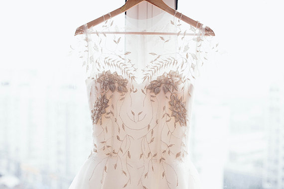 زفاف - Stunning Hand Beaded Wedding Bridal Dress in Ivory or White. Also available as a long sleeve.