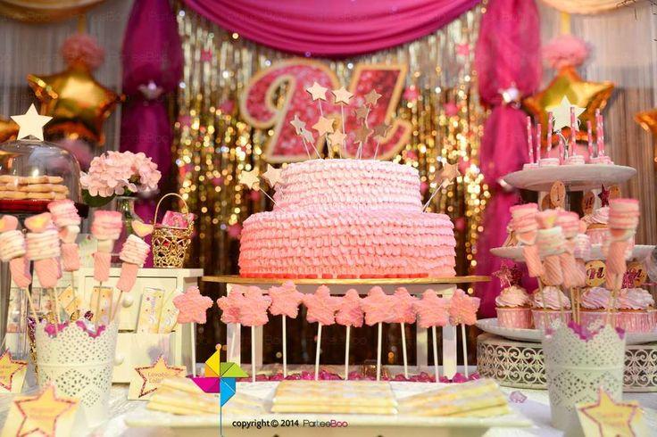 Hochzeit - Twinkle Little Star Birthday Party Ideas