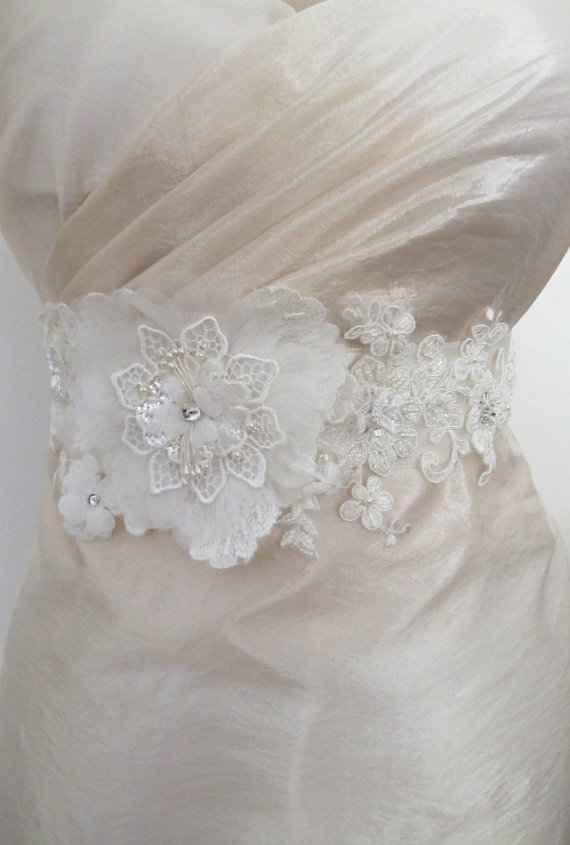 Hochzeit - Ivory Beaded Flower Belt Bridal Wedding Sash Bridal Ivory 3D Applique