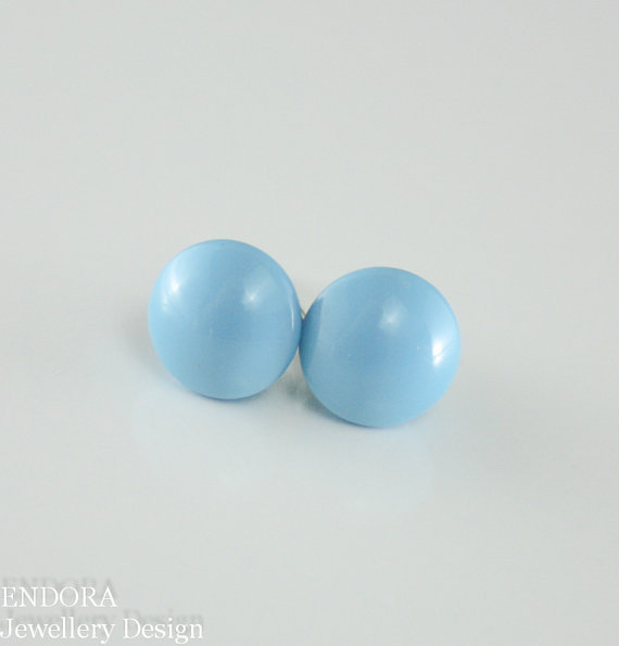 Hochzeit - Turquoise pearl stud earrings,Dome pearl earrings,Petite pearl earrings,8mm pearl earrings,blue pearl earrings,turquoise wedding,flower girl