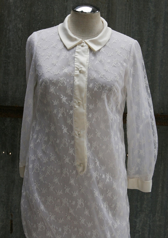 Свадьба - Kiss and Make Up - White Lace Lounge Wear by De Pinna and Christian Dior - Lace Robe - 1960's Vintage Lingerie