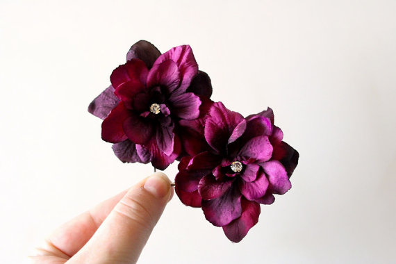 Mariage - Purple Flower Hair Clips, Eggplant Purple Wedding Flowers, Bridal Purple Flower Clips, Rustic Wedding Accessories, Bridesmaids, Rhinestones
