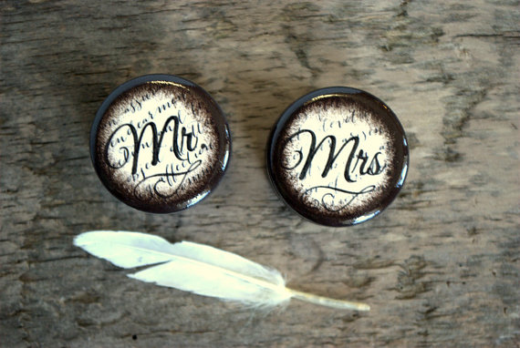 Mariage - Mr & Mrs - Set  0f  2 - Wedding Ring Box - Customize - Terms of Endearment