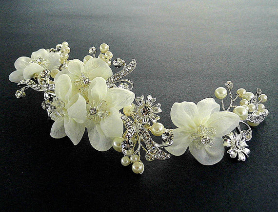 Hochzeit - Delicate floral headpiece, Organza flower hair clip,  Bridal pearl rhinestone tiara, Bridal floral fascinator,wedding headband, Wedding Clip