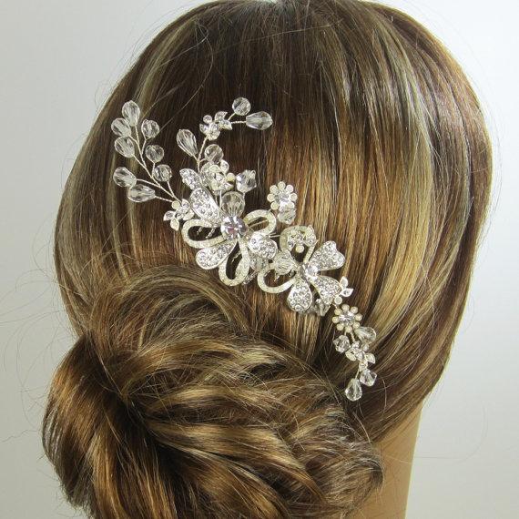 Hochzeit - Crystal Flower Bridal Comb, JULIA Hair Comb, Bridal hair comb, Wedding hair accessories, Bridal Headpieces, Pearl hair comb