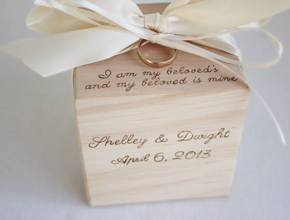 Mariage - Ring Pillow Alternative -- Ring Bearer Block,with special script font