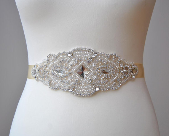 Hochzeit - Stunning Pearls Crystal Bridal Sash,Wedding Dress Sash Belt,  Rhinestone Sash,  Rhinestone Bridal Bridesmaid Sash Belt, Wedding dress sash