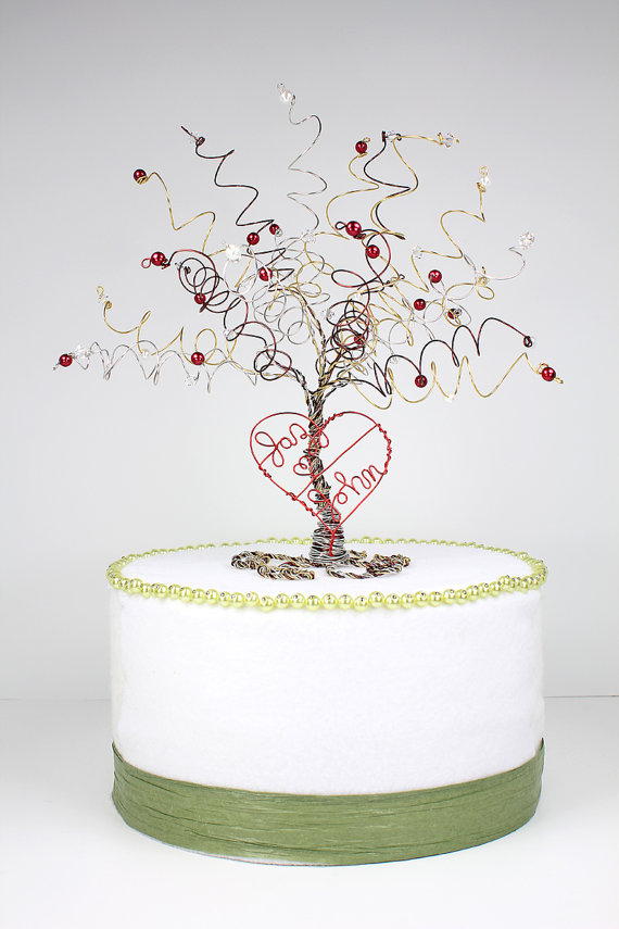 Hochzeit - Wedding Cake Topper Personalized Tree With Heart