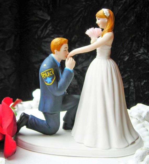 Mariage - Police Officer COP prince wedding cake topper KNEEL porcelain gun law enforcement