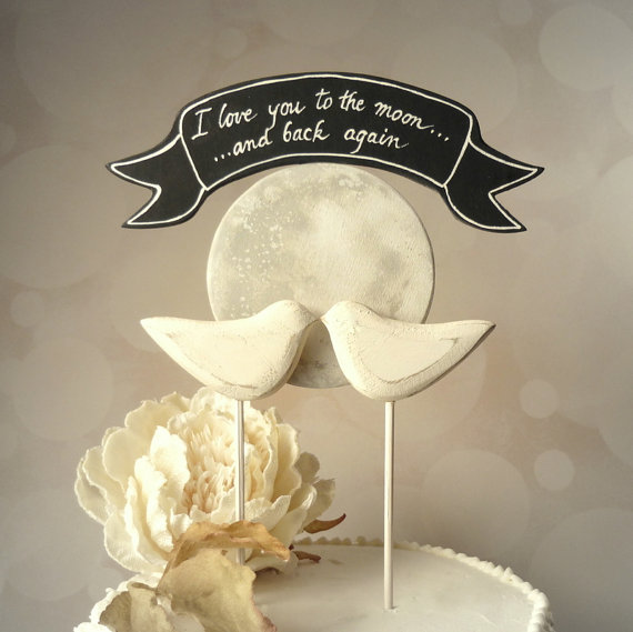 Свадьба - Romantic Love Bird Cake Topper, Rustic Wood, Love Bird Wedding Cake Topper, I Love You to the Moon...