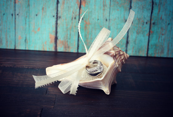 Wedding - Whelk ring holder-ring bearer-beach-seashell-favor-nautical-ring holder-alternative-conch-shell-destination wedding-wedding ring-pillow