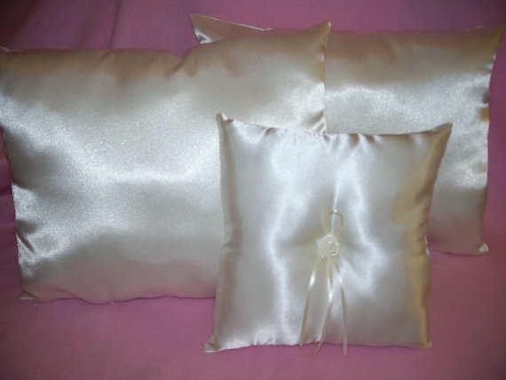 Hochzeit - 2 Ivory Satin Wedding Kneeling Pillows & Ring Bearer Pillow