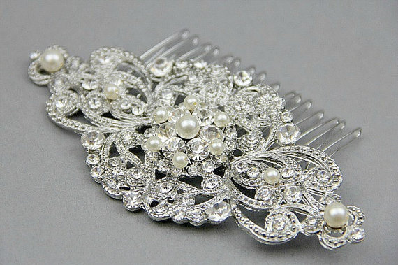 Свадьба - Crystal and Pearl Bridal Hair Comb ,Vintage Style Wedding Hair Comb, Antique Silver Bridal Hairpiece ,Bridal Wedding Hair Accessories