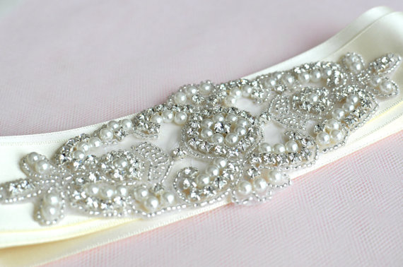 Свадьба - Wedding Sash - Bridal crystal belt, rhinestone sash, bridal sash, bridal belt, vintage bridal sash
