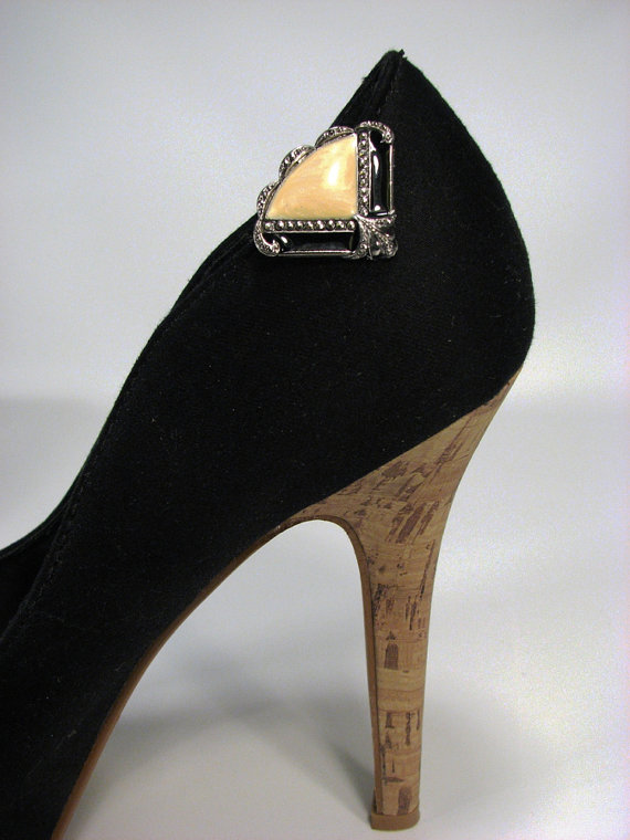 Hochzeit - Shoe Clips Fan Shape in Ivory Black Marcasite Fancy Shoe Jewelry Upcycled