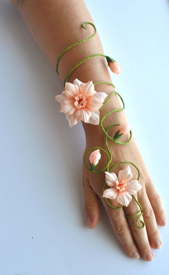 Mariage - Any Colour Flower And Vine Fairy Arm Cuff, Slave Bracelet Wedding Accessories Bride, Bridesmaids, Flower Girls Whimsical Woodland Style
