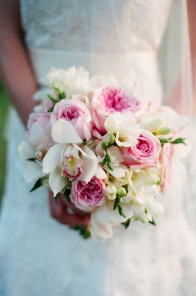 Hochzeit - "Get The Look" Wedding Flower Alternatives