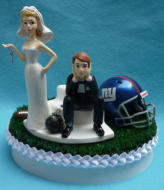 Свадьба - Wedding Cake Topper New York Giants NY Football Themed Ball and Chain Key Turf Topper w/ Garter Unique Humorous Reception Centerpiece Fun