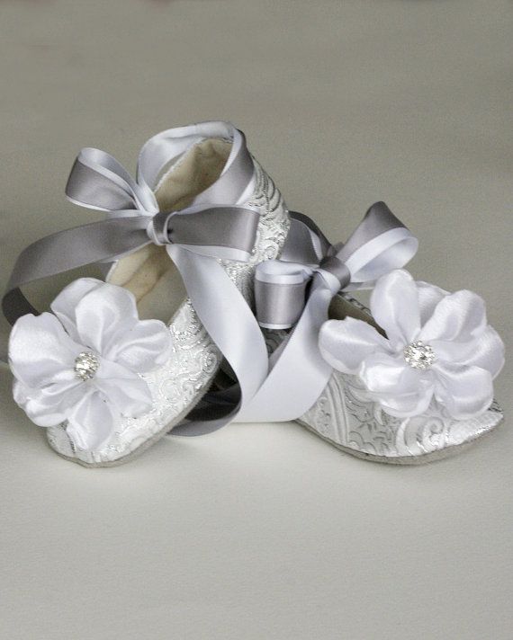 Mariage - Silver Toddler Shoes - Baby Flower Girl Shoe Also Gold, Ivory, White - Christening Baby Shoe - Easter Ballet Slipper - Baby Souls Baby Shoes