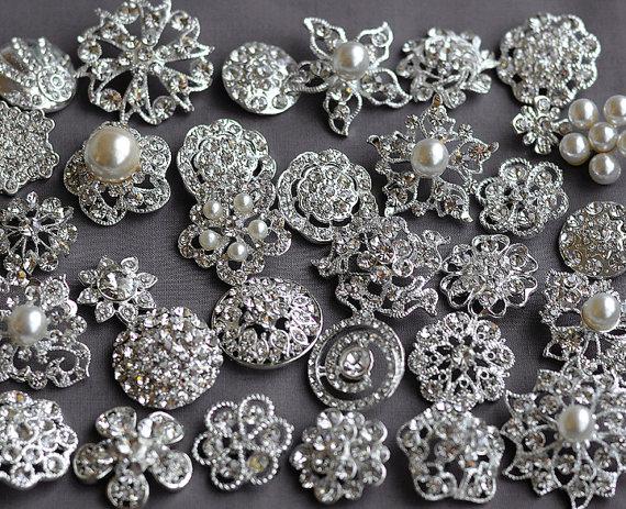 Mariage - SALE 10 Large Assorted Rhinestone Button Brooch Embellishment Pearl Crystal Wedding Brooch Bouquet Cake Hair Comb Clip BT165