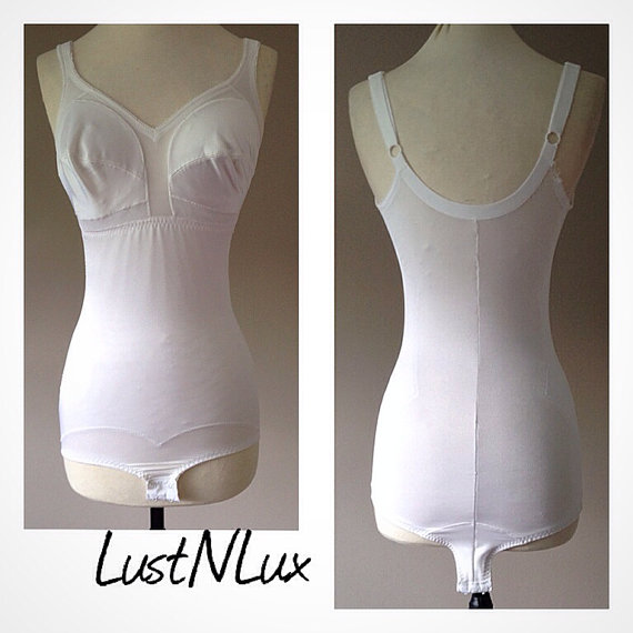 زفاف - On Sale / Body Shaper All in One Lingerie / White Nylon / by Sears "Diet Trim" Line / Vintage Shapewear