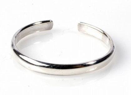 Свадьба - Sterling Silver Toe Ring, Simple, Summertime Fashion, Beach Wedding, Everyday Jewelry, adjustable toe ring