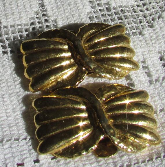 Mariage - Vintage shoe / dress clips gold bows bridal wedding prom shoe jewelry