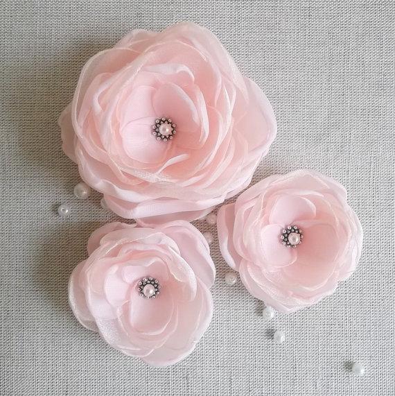 Hochzeit - Coral Pink Blush pale Pink 3 small fabric flowers in handmade Vintage look Weddings Bridal hair shoe dress sash clip brooch Ornament Brides