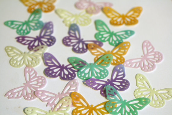 Mariage - 24 lacy edible butterflies for cake decorating, cookies, cupcakes,  cake pops. Wafer paper butterflies, wedding cake toppers.