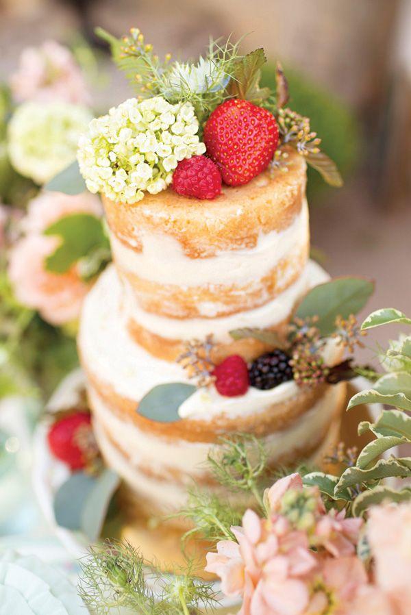 Свадьба - Shabby Chic Garden Tea Party Wedding Inspiration