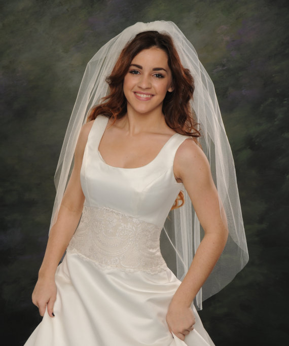Hochzeit - Fingertip Bridal Veils Ivory One Layer 44 Long Raw Cut Edge White Wedding Veils 72 Wide Illusion Tulle