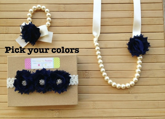 زفاف - Custom pearl, ribbon and shabby chic flower necklace and bracelet set with matching headband, flower girl gift, bridal set, bridesmaid gift