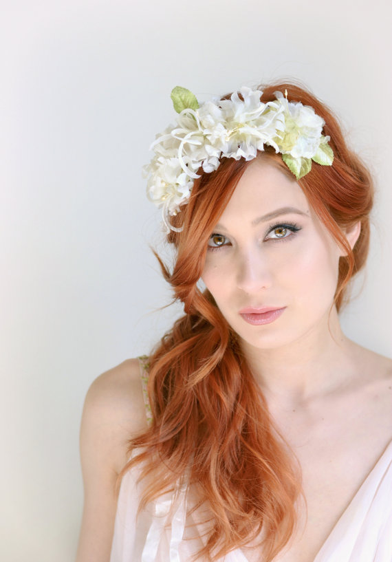 زفاف - Bridal crown, vintage floral crown, ivory flower crown, flower hair piece, wedding hair accessories
